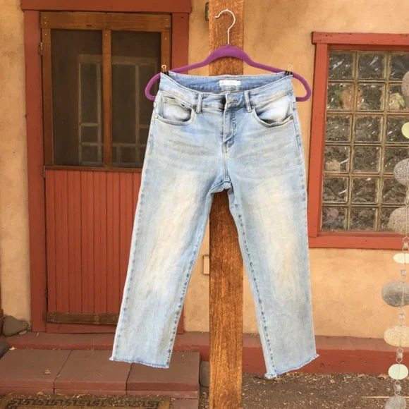 LAST CHANCE!!  Carve Designs Women’s Austin Cropped Blue Jean size 2 - Picture 3 of 9